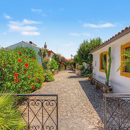 Casa Ferrobo * ساو برأس دي البورتيل