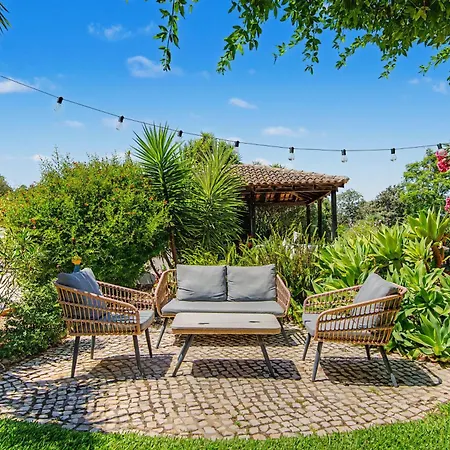 Casa Ferrobo بيت للعطل