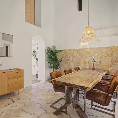 Casa Ferrobo