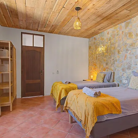 Casa Ferrobo ساو برأس دي البورتيل