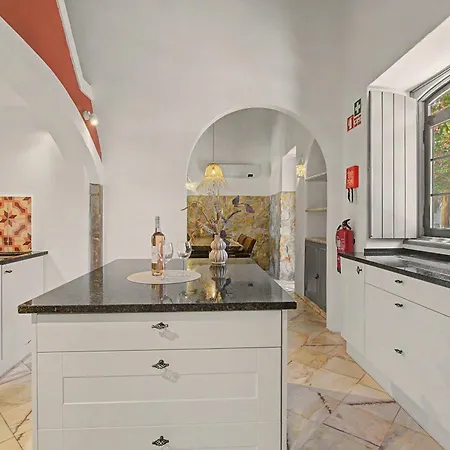 Casa Ferrobo بيت للعطل ساو برأس دي البورتيل