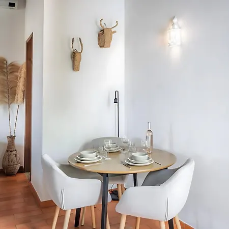 Casa Ferrobo بيت للعطل