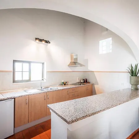 Casa Ferrobo ساو برأس دي البورتيل