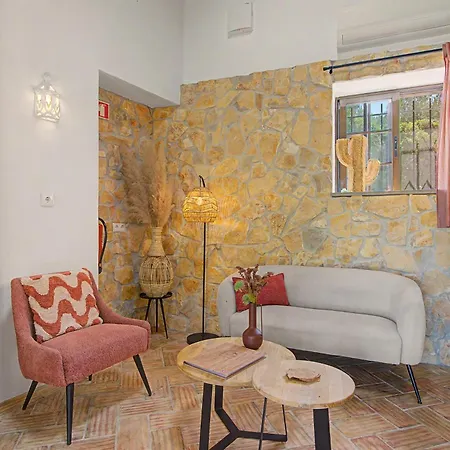 Casa Ferrobo بيت للعطل