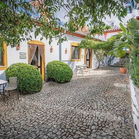 Casa Ferrobo بيت للعطل