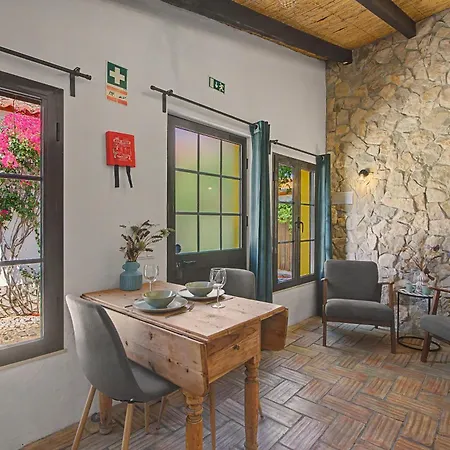 Casa Ferrobo
