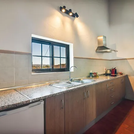 Casa Ferrobo Сasa de vacaciones São Brás de Alportel